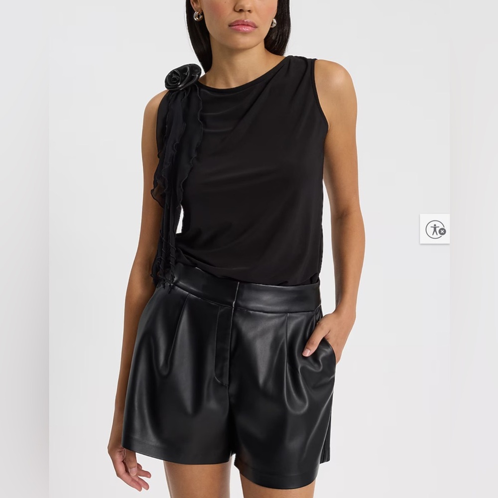 Stylist High Waisted Faux Leather Pleated Shorts [size 14]